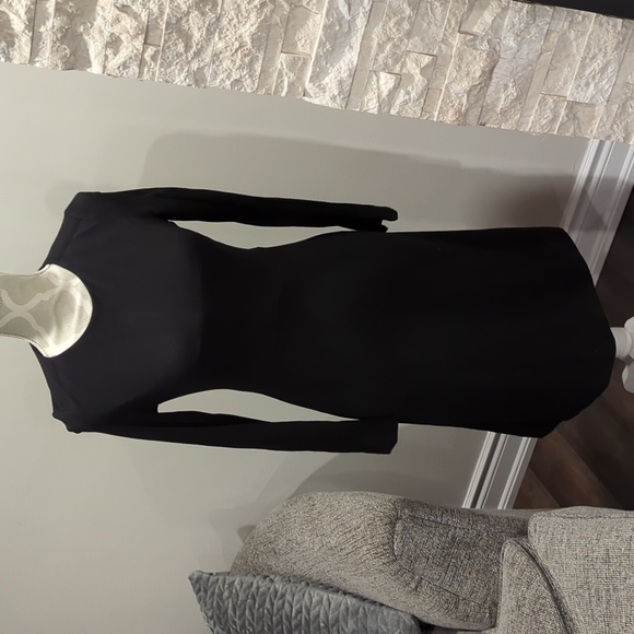 Jason Wu Lace-Back Long-Sleeve Dress - Picture 3 of 9